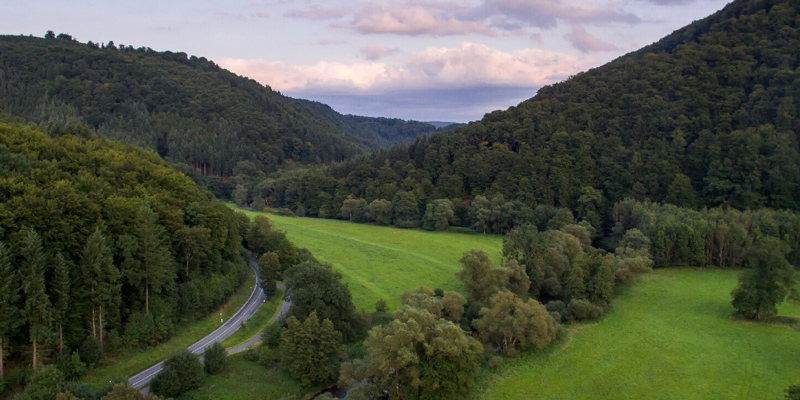 Landschaft an der Wied im Naturpark Rhein-Westerwald